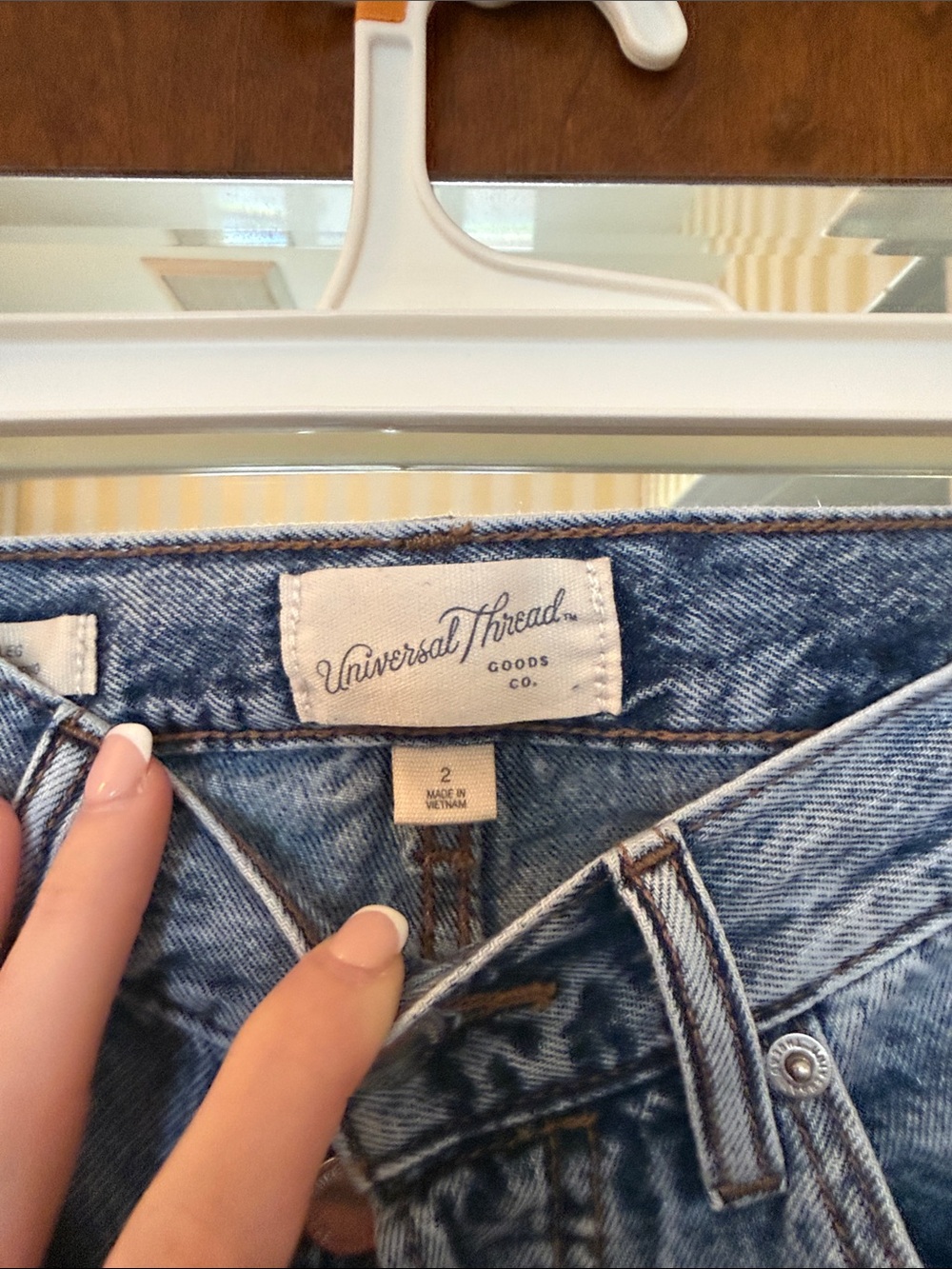 Universal Thread Light Blue Wide-Leg Jeans - Picture 2 of 3
